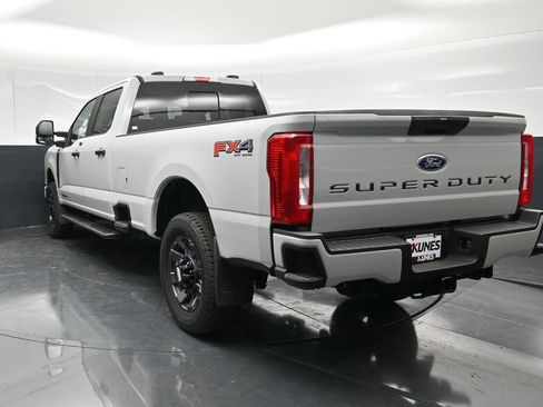 New 2026 Ford F350 XL w/ STX Appearance Package AWD/4WD image 9