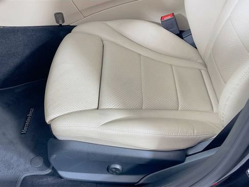 Used 2020 Mercedes-Benz C 300 Sedan image 20