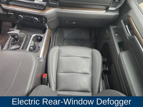 Used 2023 Chevrolet Silverado 1500 LT Trail Boss w/ Convenience Package II AWD/4WD image 18