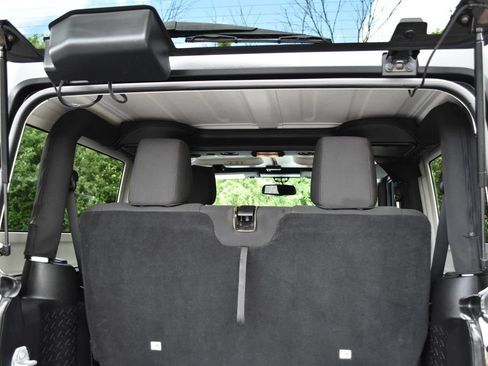 Used 2015 Jeep Wrangler Sport w/ Quick Order Package 24S AWD/4WD image 30