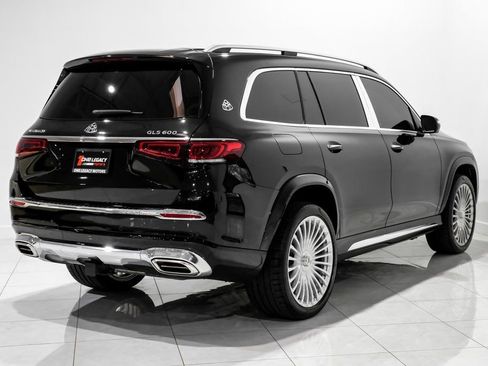 Used 2022 Mercedes-Benz Maybach GLS 600 4MATIC image 4