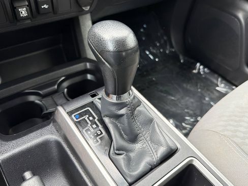 Used 2023 Toyota Tacoma SR5 RWD image 20