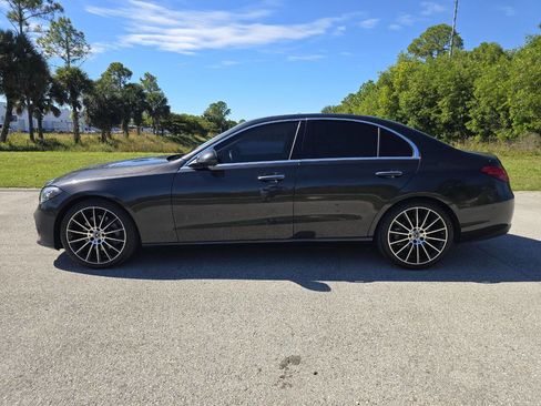 Used 2022 Mercedes-Benz C 300 Sedan image 9