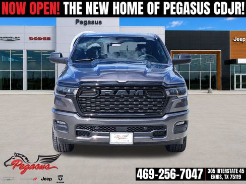 New 2026 RAM 1500 Express AWD/4WD image 6