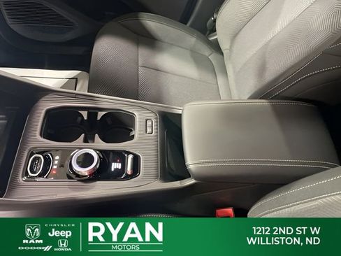 New 2026 Jeep Cherokee Laredo AWD/4WD image 19