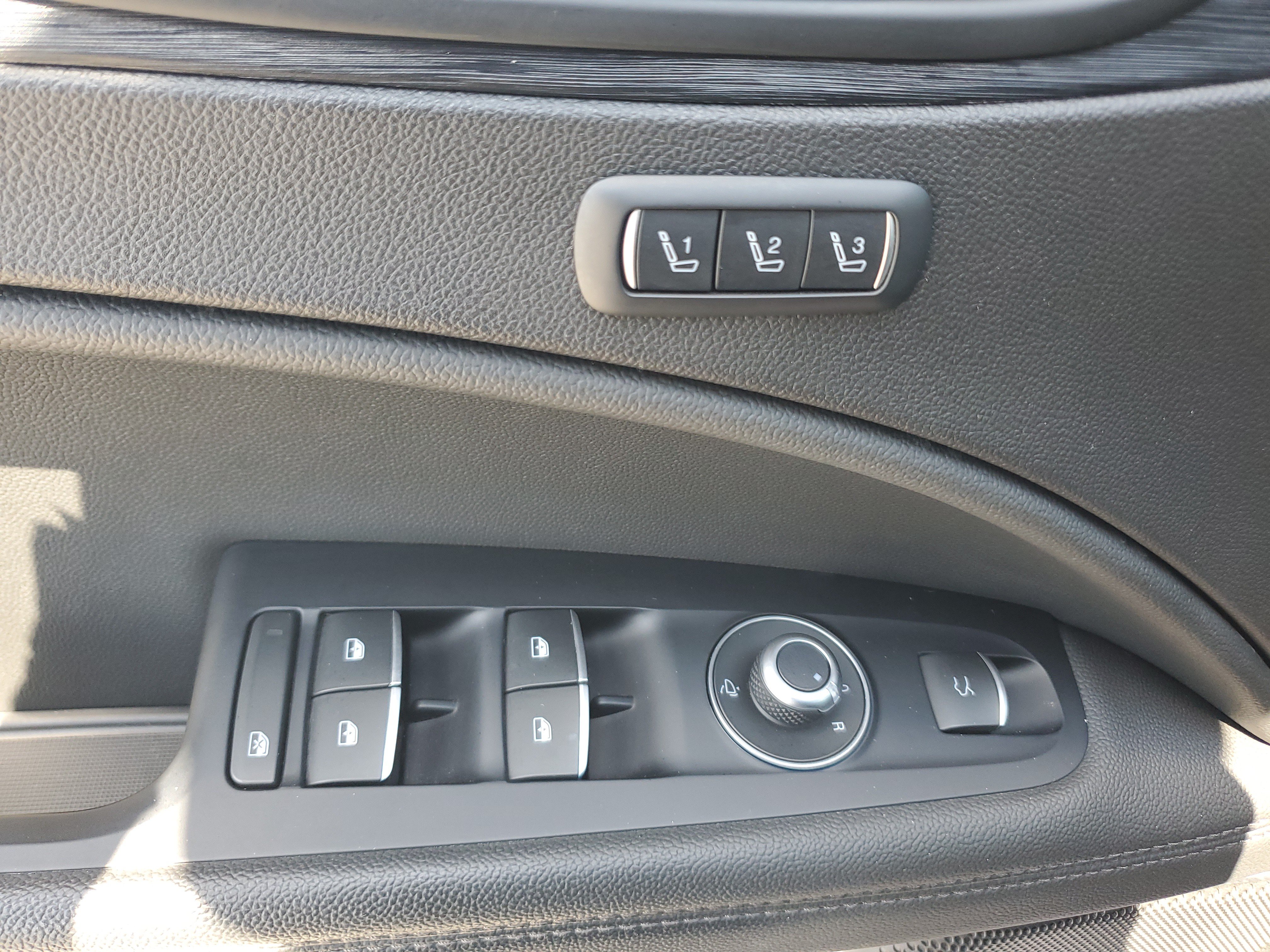 Used 2022 Alfa Romeo Stelvio Sprint RWD image 28