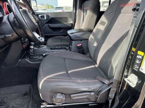 Used 2021 Jeep Wrangler Unlimited Rubicon AWD/4WD image 18