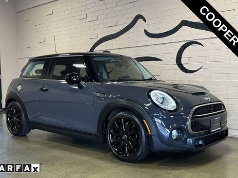 Used 2014 MINI Cooper S FWD image 1