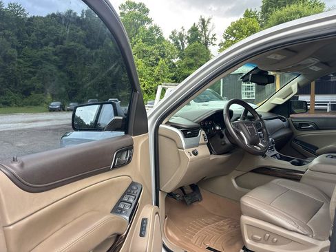 Used 2015 GMC Yukon SLT RWD image 9