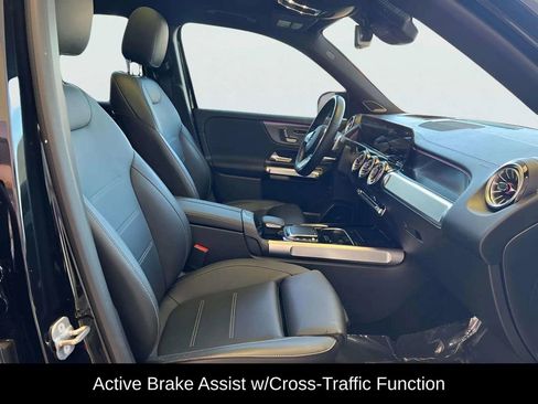 Used 2023 Mercedes-Benz EQB 350 4MATIC SUV image 27