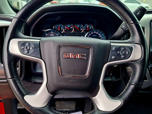 Used 2019 GMC Sierra 1500 SLE w/ SLE Value Package AWD/4WD image 17