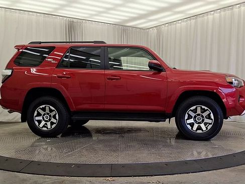 Certified 2024 Toyota 4Runner TRD Off-Road AWD/4WD image 6