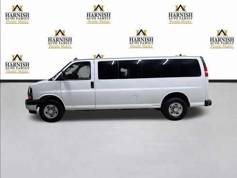 Used 2024 Chevrolet Express 3500 LT w/ LT Preferred Equipment Group RWD image 10