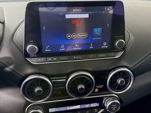 Used 2020 Nissan Sentra SV image 18