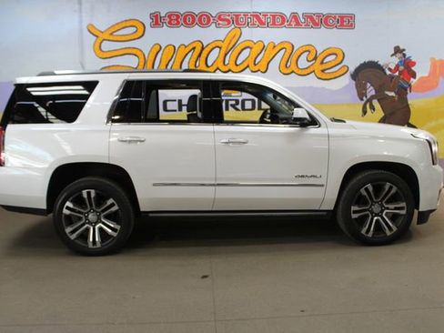 Used 2018 GMC Yukon Denali w/ Denali Ultimate Package AWD/4WD image 1