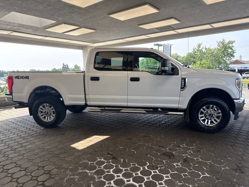 Used 2019 Ford F250 XLT w/ XLT Value Package AWD/4WD image 5