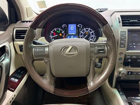 Used 2018 Lexus GX 460 Premium image 16