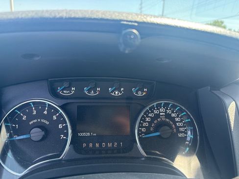 Used 2014 Ford F150 XLT w/ Equipment Group 302A Luxury AWD/4WD image 4