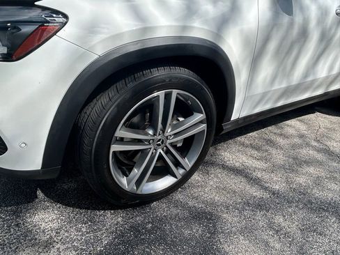 Used 2022 Mercedes-Benz GLE 350 4MATIC w/ Premium Package image 35