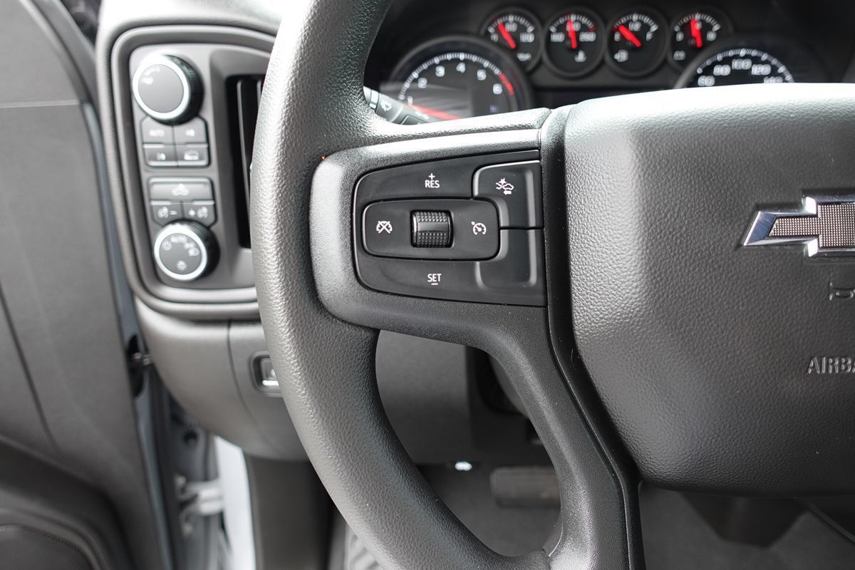 Used 2024 Chevrolet Silverado 1500 Custom w/ Dark Appearance Package AWD/4WD image 50