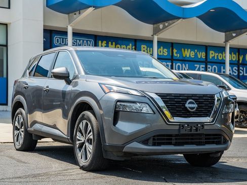 Used 2022 Nissan Rogue SV AWD/4WD image 1