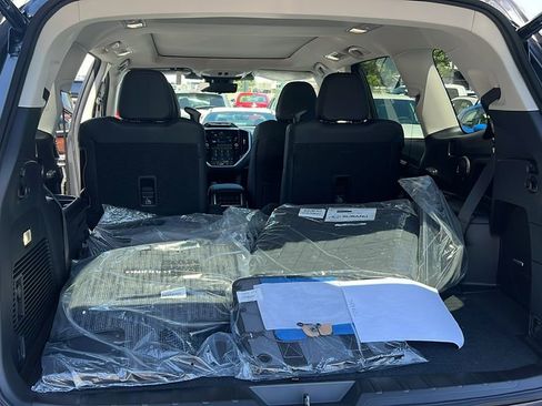 New 2025 Subaru Ascent Touring image 13