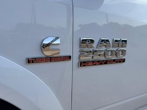 Used 2018 RAM 2500 Laramie w/ Sport Appearance Group image 9
