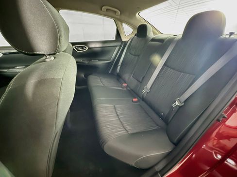 Used 2019 Nissan Sentra SV FWD image 25