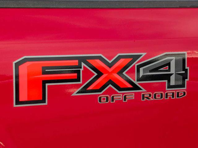 Certified 2022 Ford F350 Lariat w/ Lariat Value Package AWD/4WD image 13