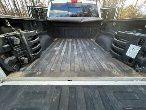 Used 2015 Ford F150 Lariat image 33