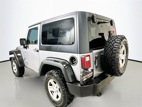 Used 2016 Jeep Wrangler Sport image 5