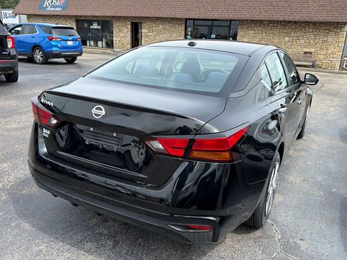 Used 2020 Nissan Altima 2.5 S FWD image 7