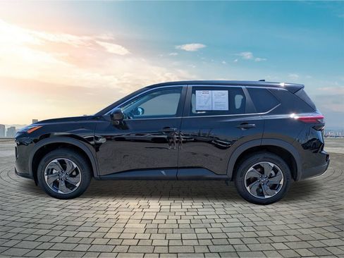 Certified 2026 Nissan Rogue SV AWD/4WD image 8