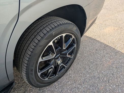 Used 2023 Chevrolet Tahoe RST w/ Luxury Package image 11