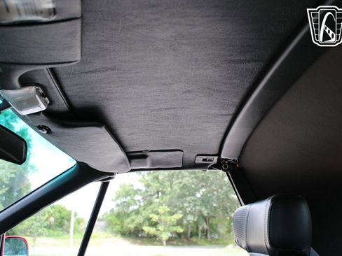 Used 1991 MAZDA RX-7 Convertible image 16