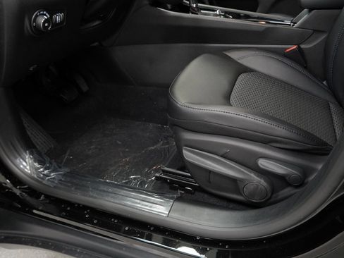 New 2026 Jeep Compass Latitude image 28