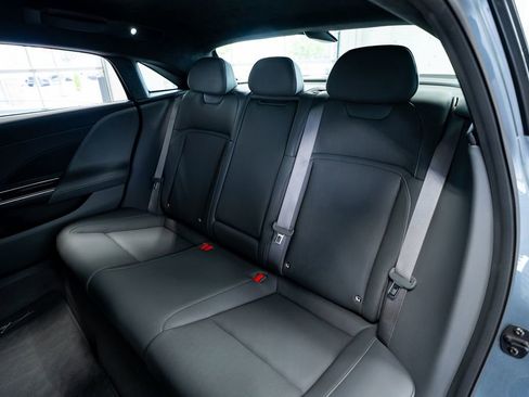 Used 2024 Lucid Air Pure RWD image 41