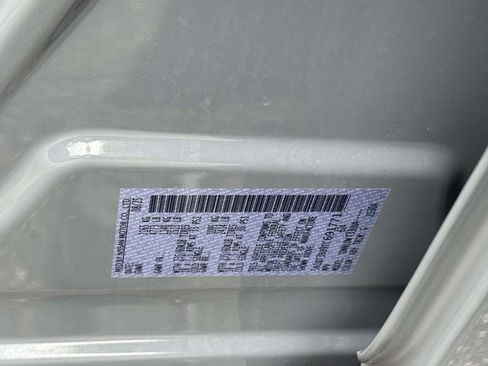 Certified 2026 Nissan Rogue SV AWD/4WD image 20
