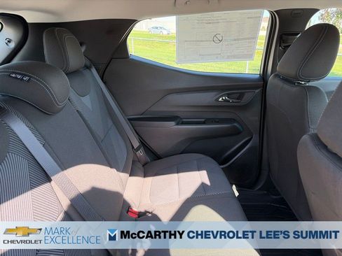 New 2027 Chevrolet Bolt LT w/ Comfort Package FWD image 31