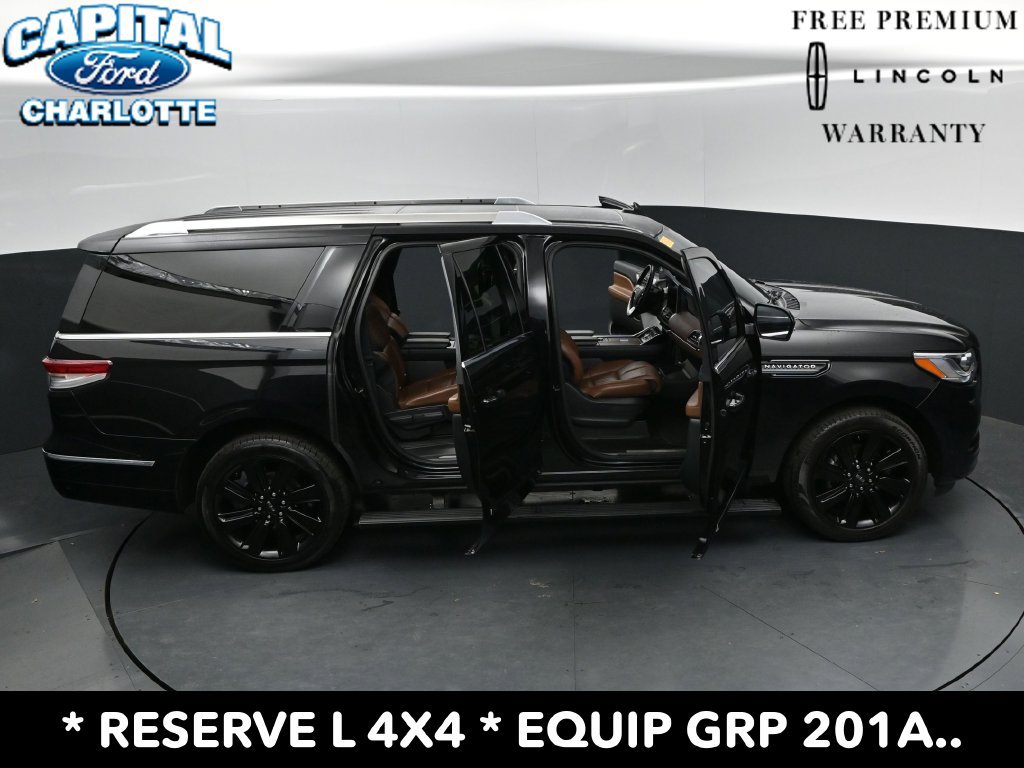 Used 2023 Lincoln Navigator L Reserve AWD/4WD image 34