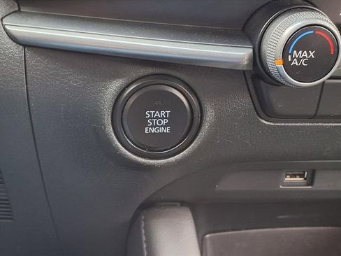 Used 2021 MAZDA MAZDA3 Sedan image 11