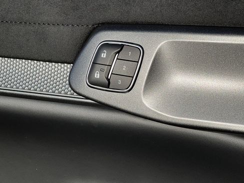 New 2025 Ford Ranger Raptor image 17