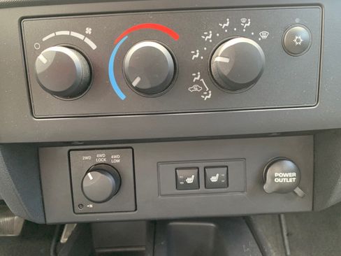 Used 2008 Dodge Dakota Big Horn AWD/4WD image 15