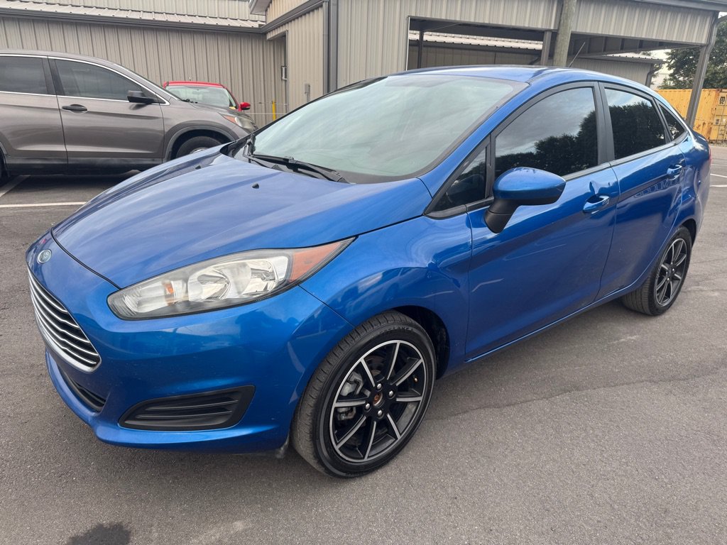 Used 2019 Ford Fiesta SE FWD image 3