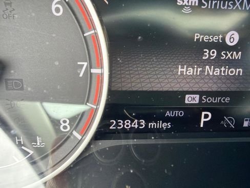 Used 2024 Nissan Rogue SV w/ SV Premium Package AWD/4WD image 15