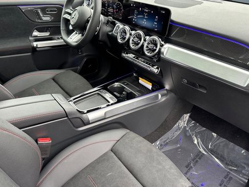 New 2026 Mercedes-Benz GLB 35 AMG 4MATIC image 26