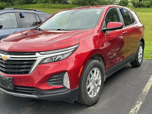 Used 2022 Chevrolet Equinox LT AWD/4WD image 1
