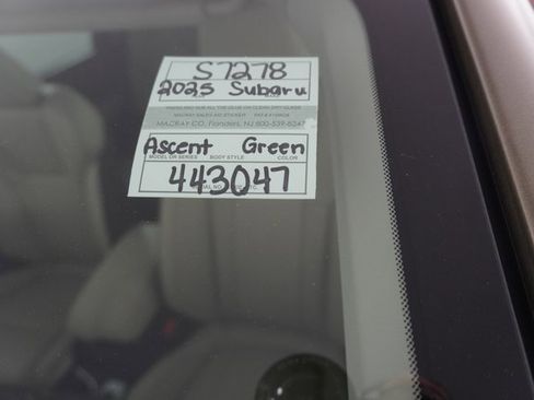 New 2025 Subaru Ascent Limited image 30