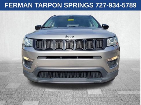 Used 2018 Jeep Compass Sport image 2