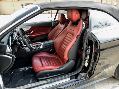 Used 2018 Mercedes-Benz C 300 Cabriolet image 36